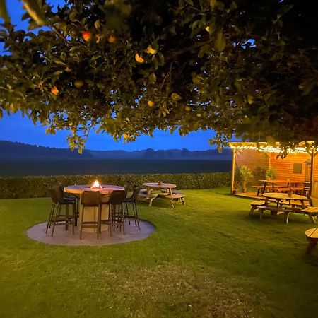 Allanton Inn Luaran gambar